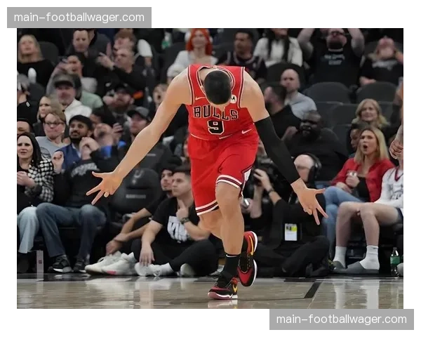 热火对阵公牛，胜者将直接获得东部第七的排名